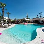 Venus Park 4*
