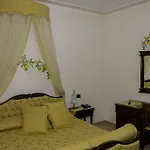 Venus Park 4*