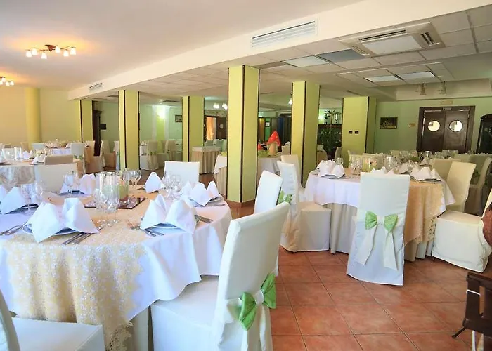 Venus Park Hotel 4*